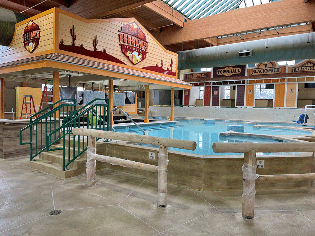 Wilderness Swim Up Bar