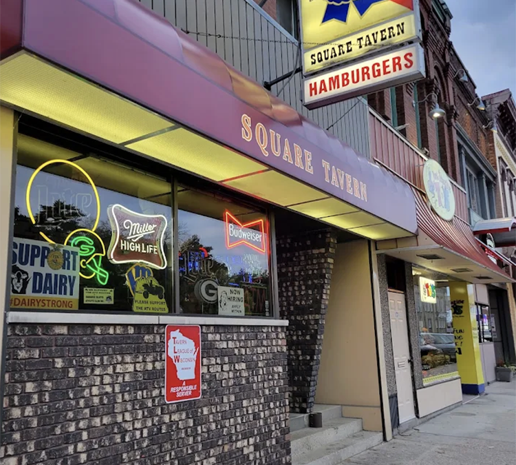 Square Tavern